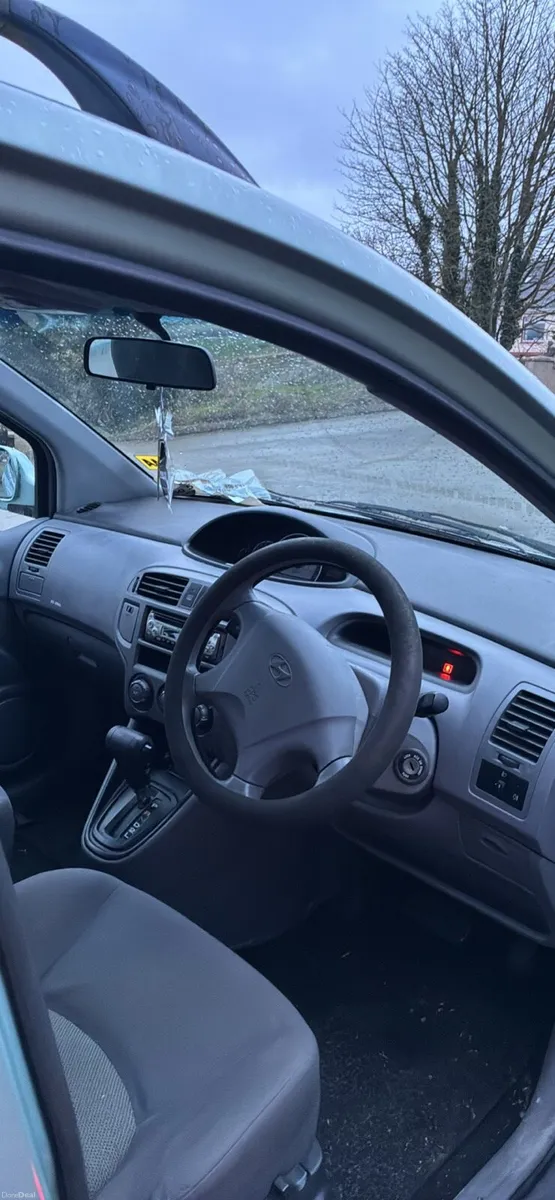 Hyundai Matrix - Image 2