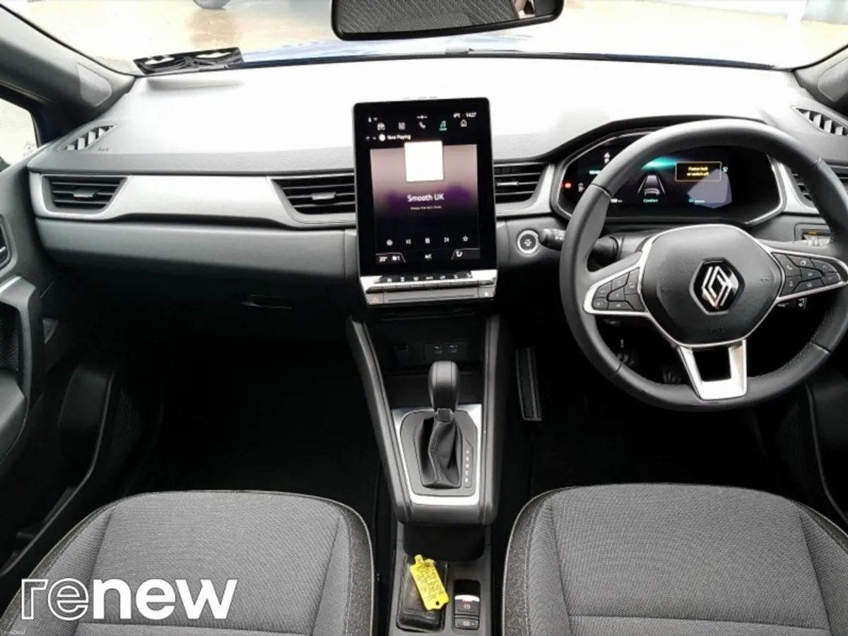 Renault Captur E-TECH Hybrid 145 Auto Techno - Image 2