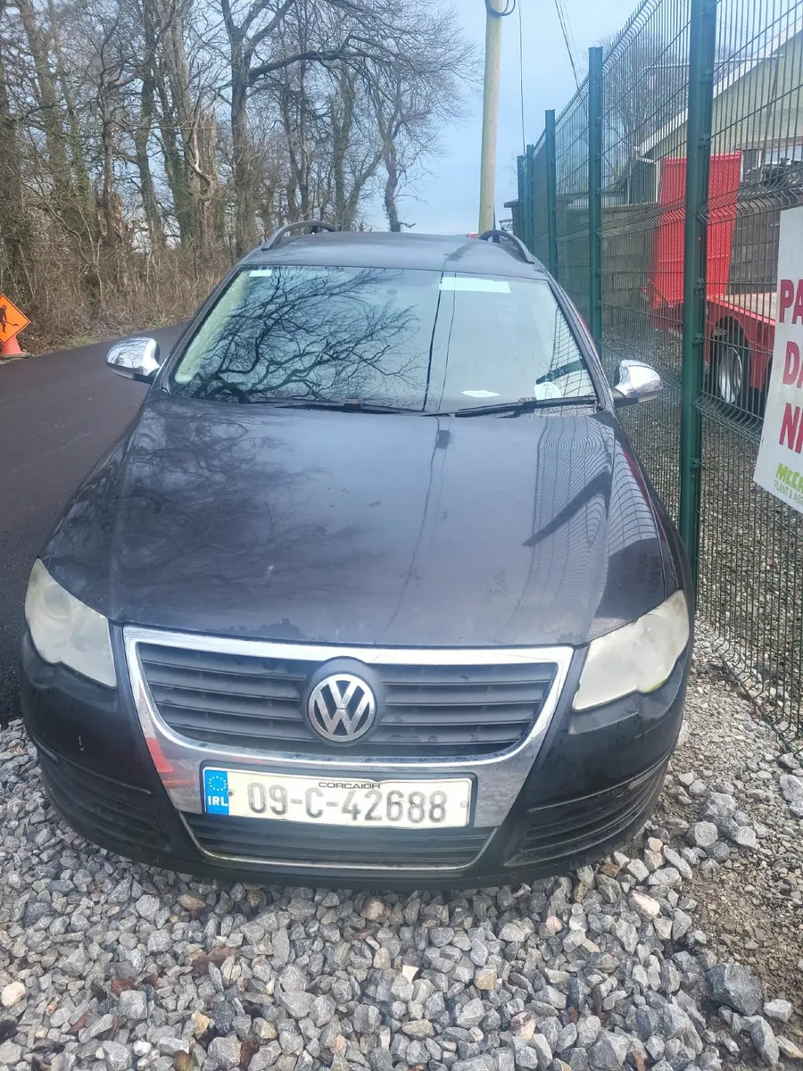 09 Volkswagen Passat - Image 1