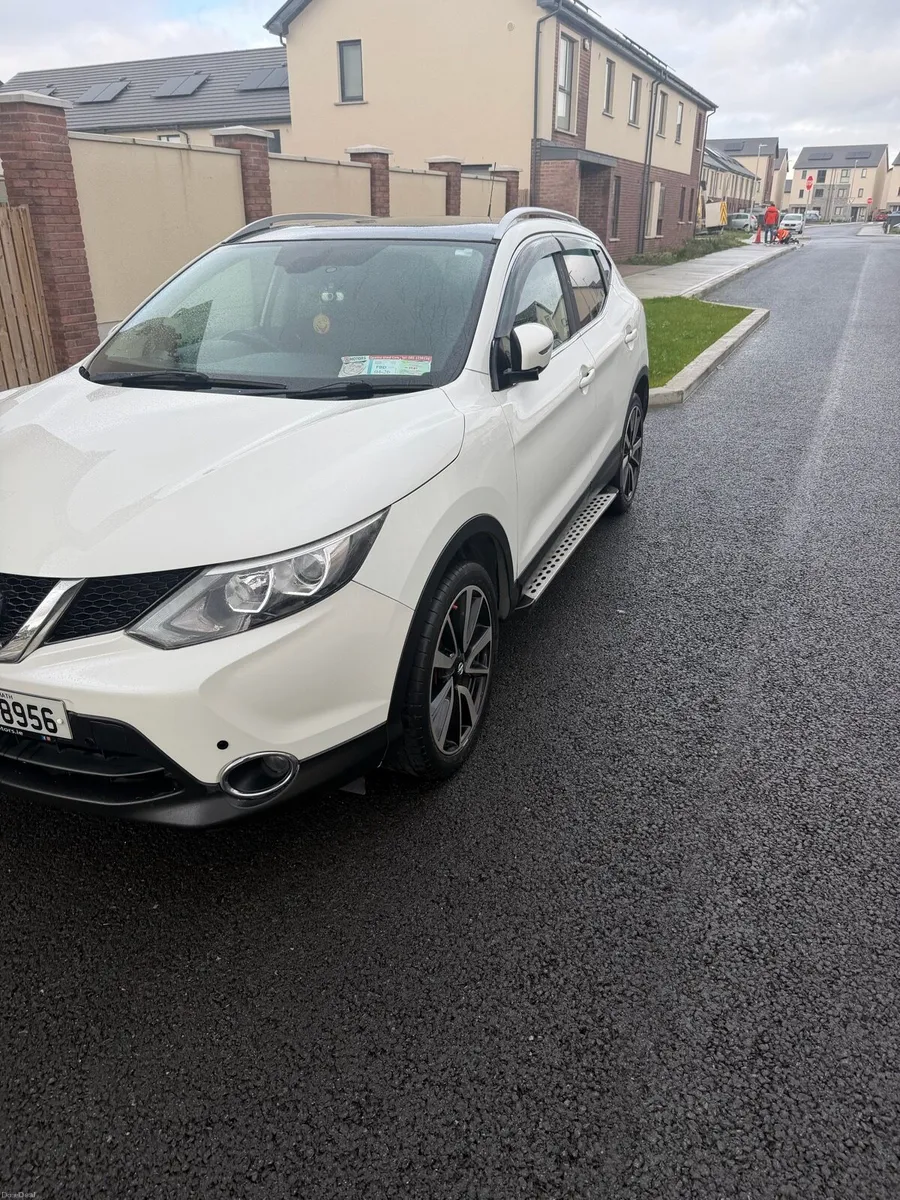 NISSAN QASHQAI - Image 1