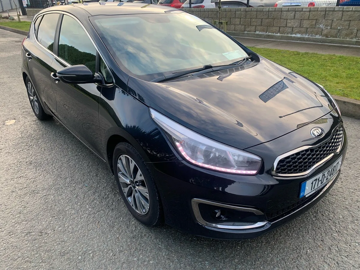 2017 Kia Ceed 1.4 diesel, Nctd 3/27, tax 8/26 - Image 2
