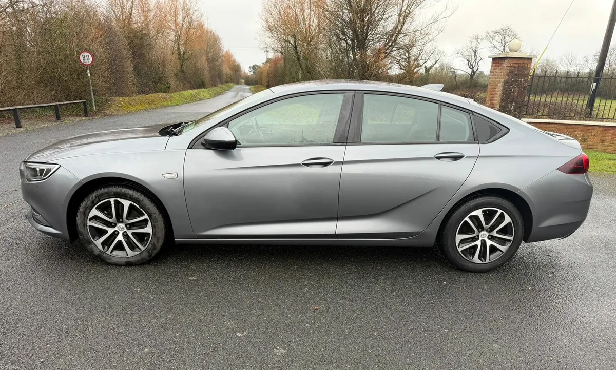 Opel Insignia - Image 3
