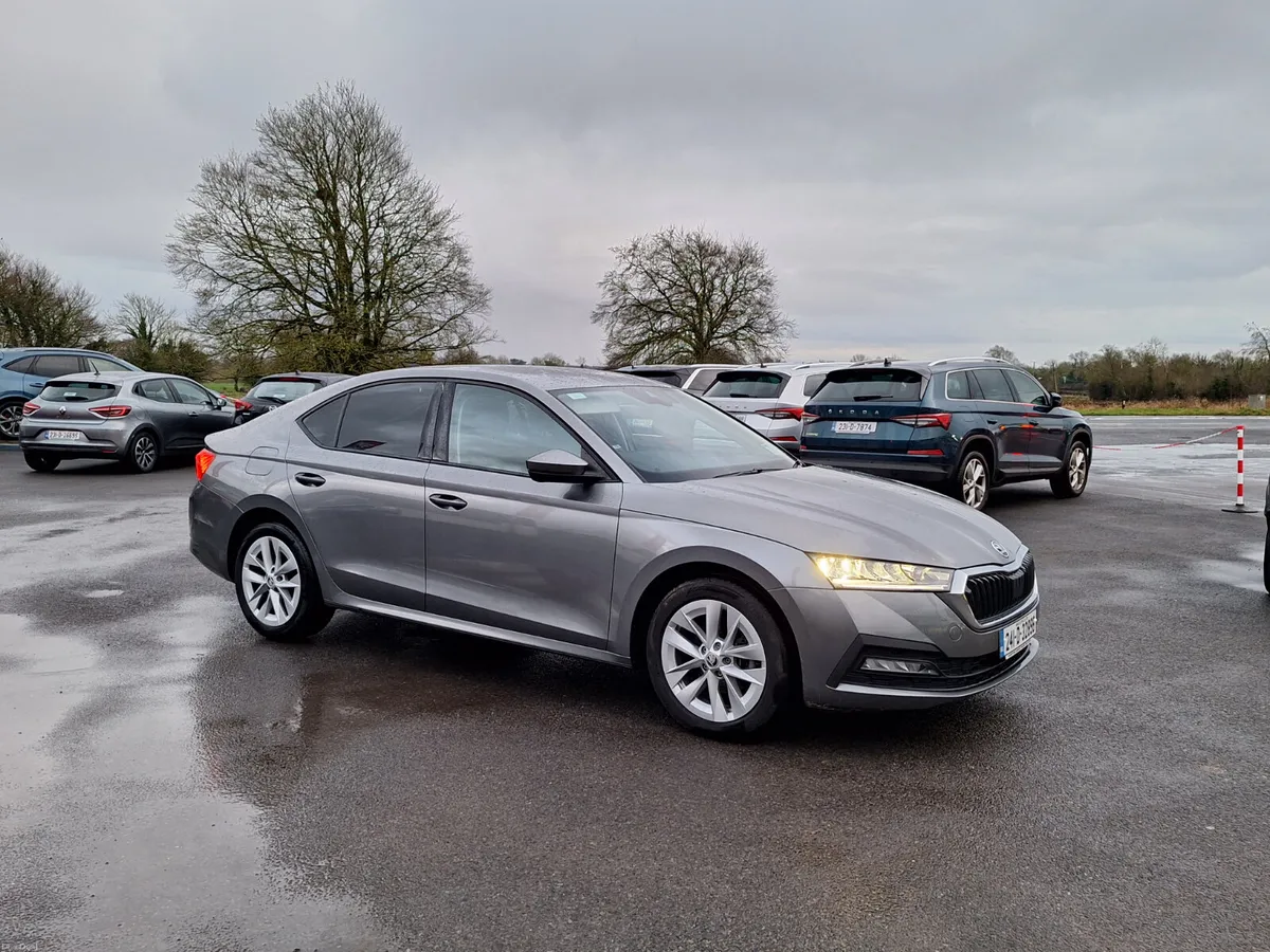 *DEPOSIT TAKEN* Skoda Octavia 2.0 TDI *High Spec/ - Image 1