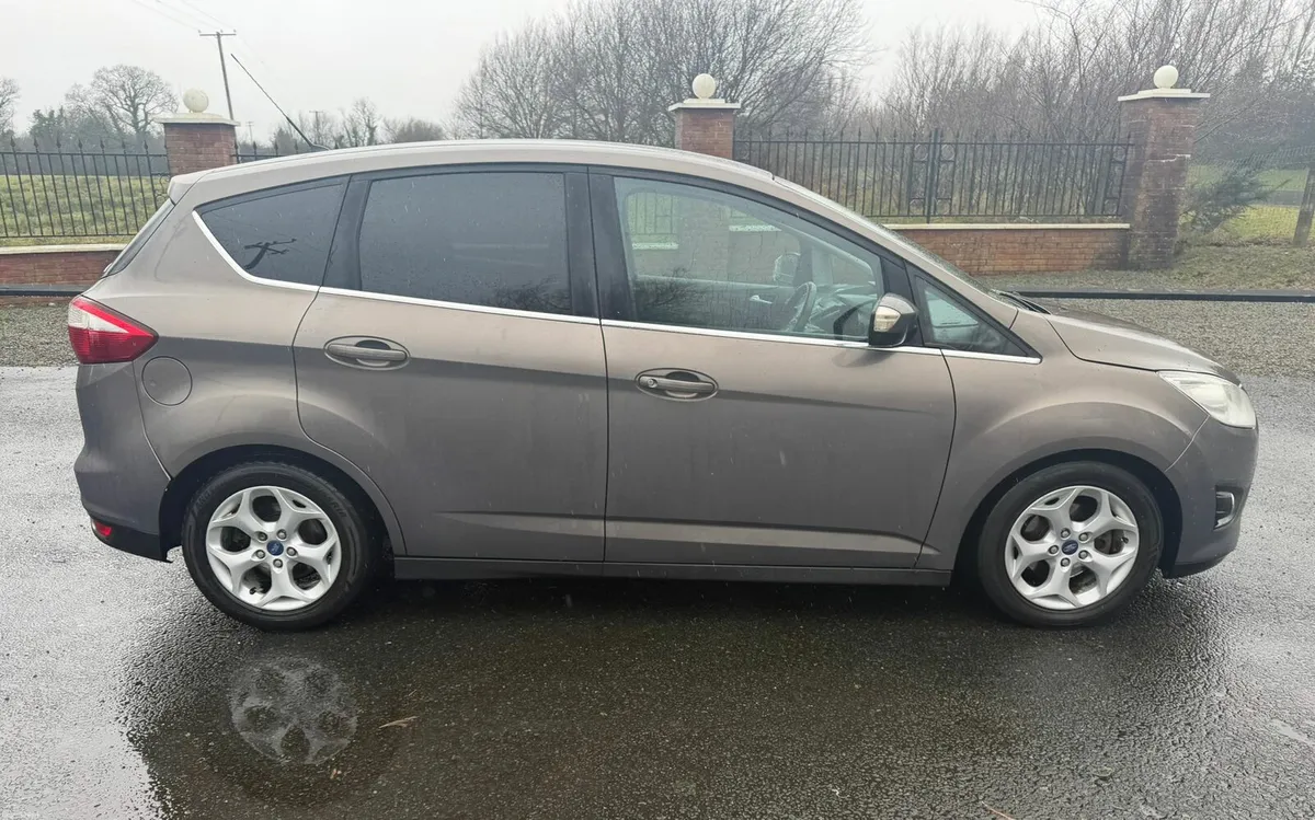 Ford C Max Low Miles - Image 4