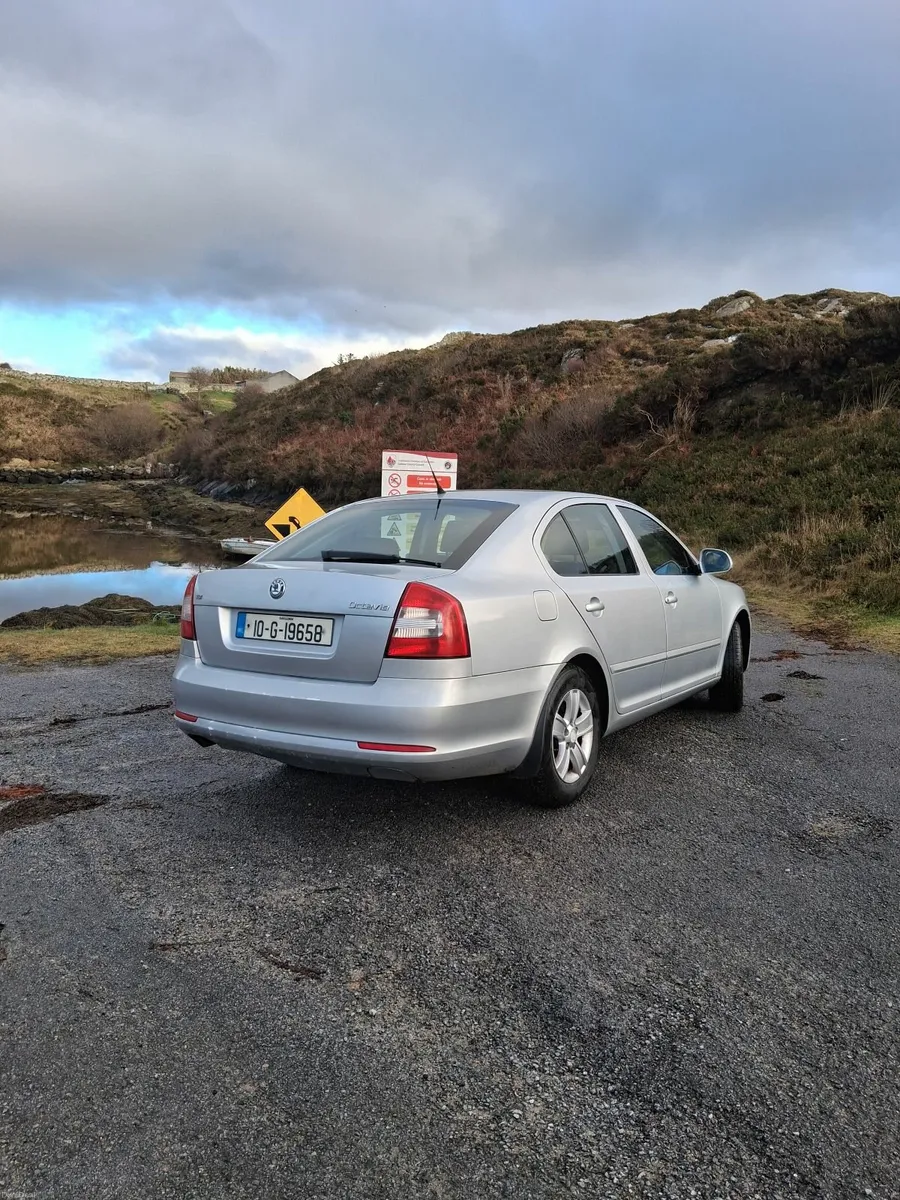 Skoda Octavia 2010 - Image 3