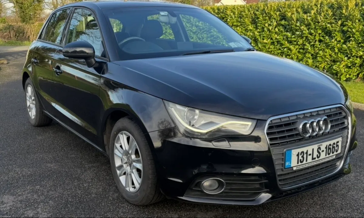 Audi A1 2013 Automatic 87,000 km - Image 1