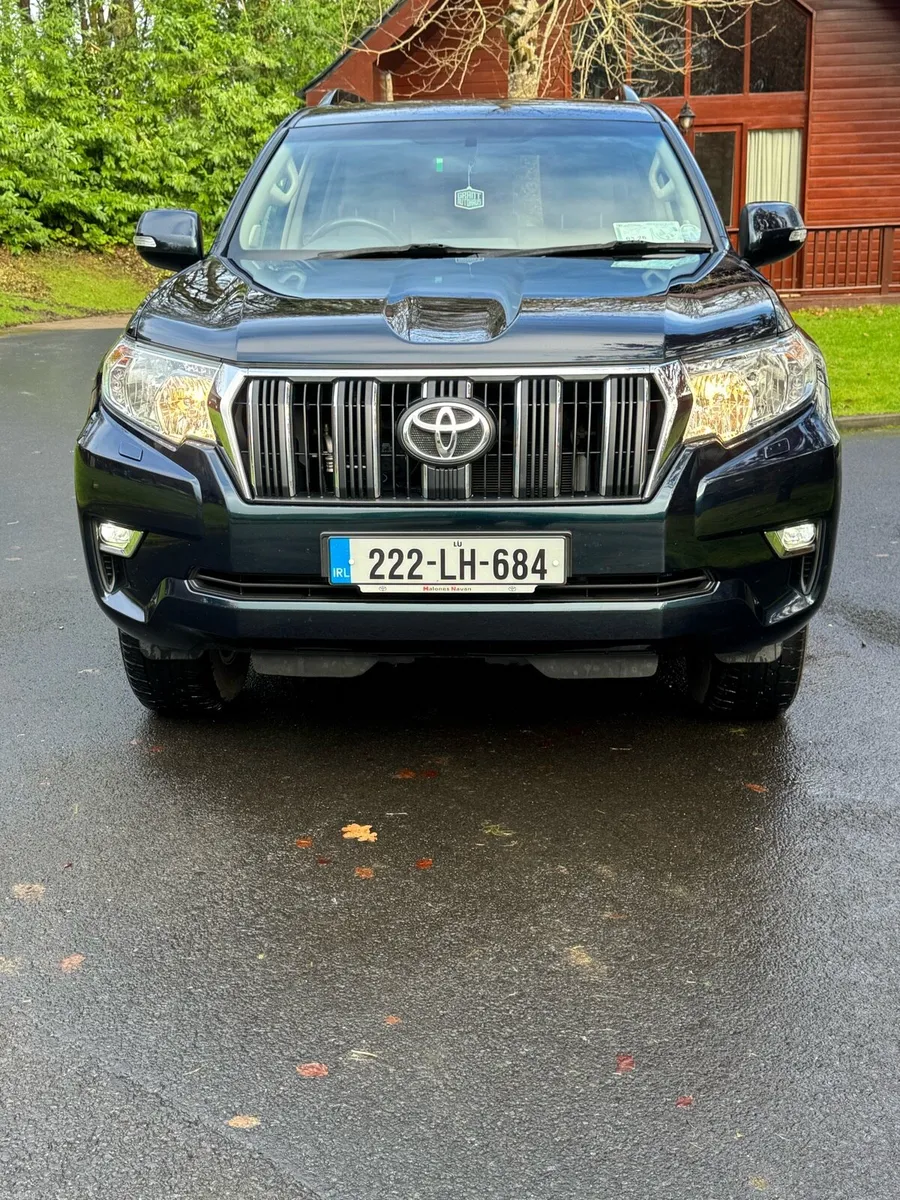 Toyota Land Cruiser / Business Class / low Km - Image 2