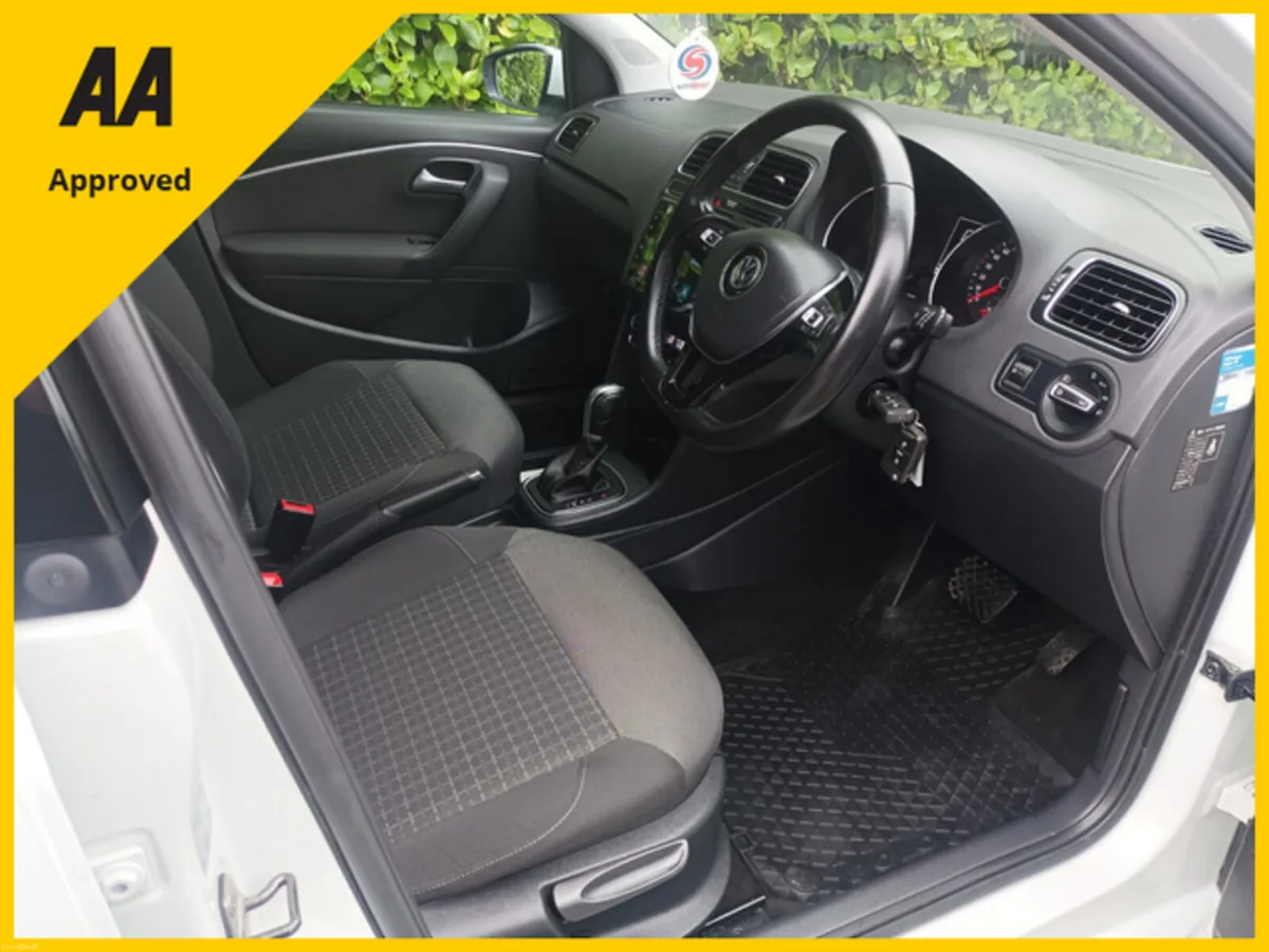 VOLKSWAGEN POLO 1.2 TSI COMFORTLINE AUTO, 2017 - Image 3