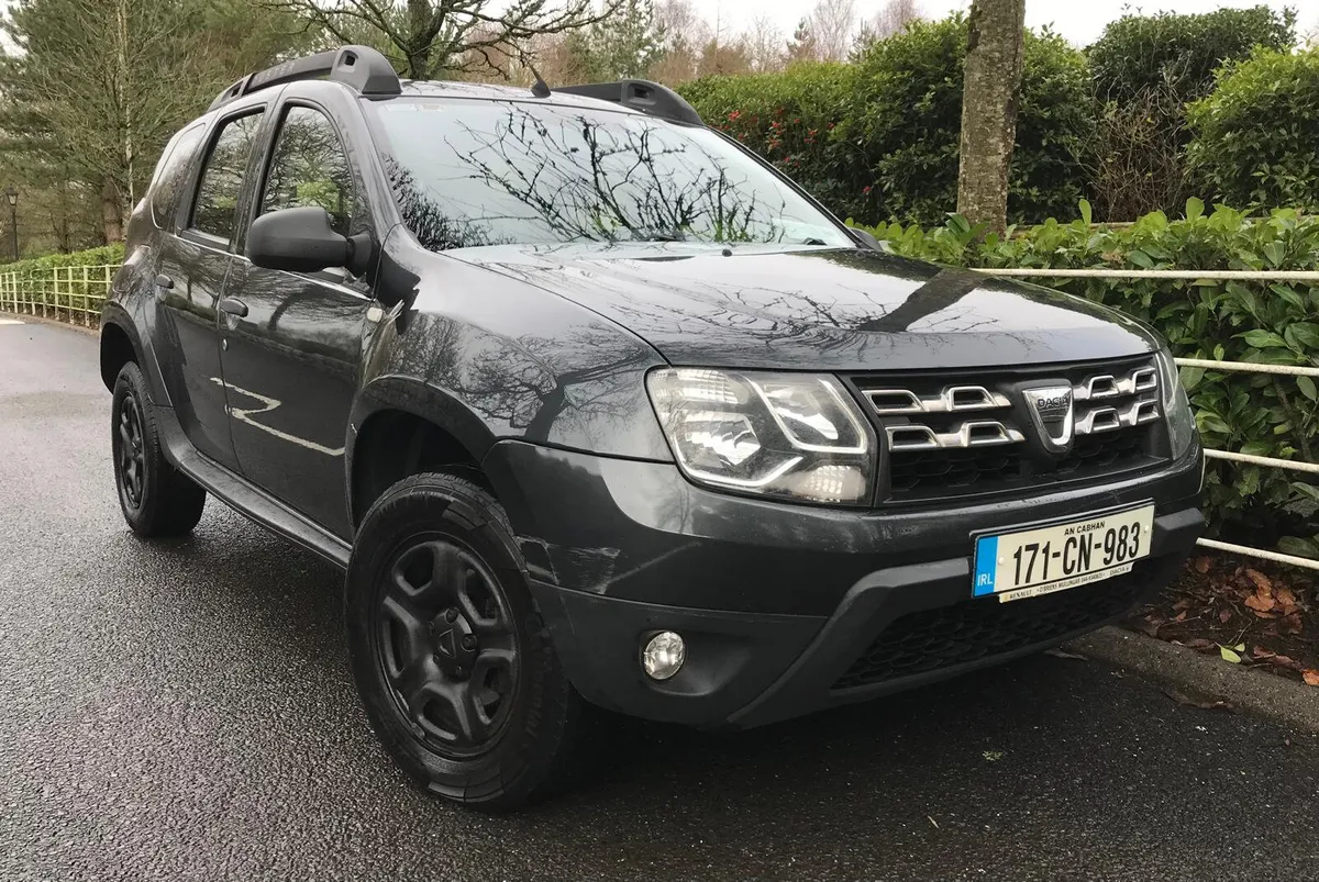 Dacia Duster 1.5 dCi 110 Deluxe Edition - Image 1