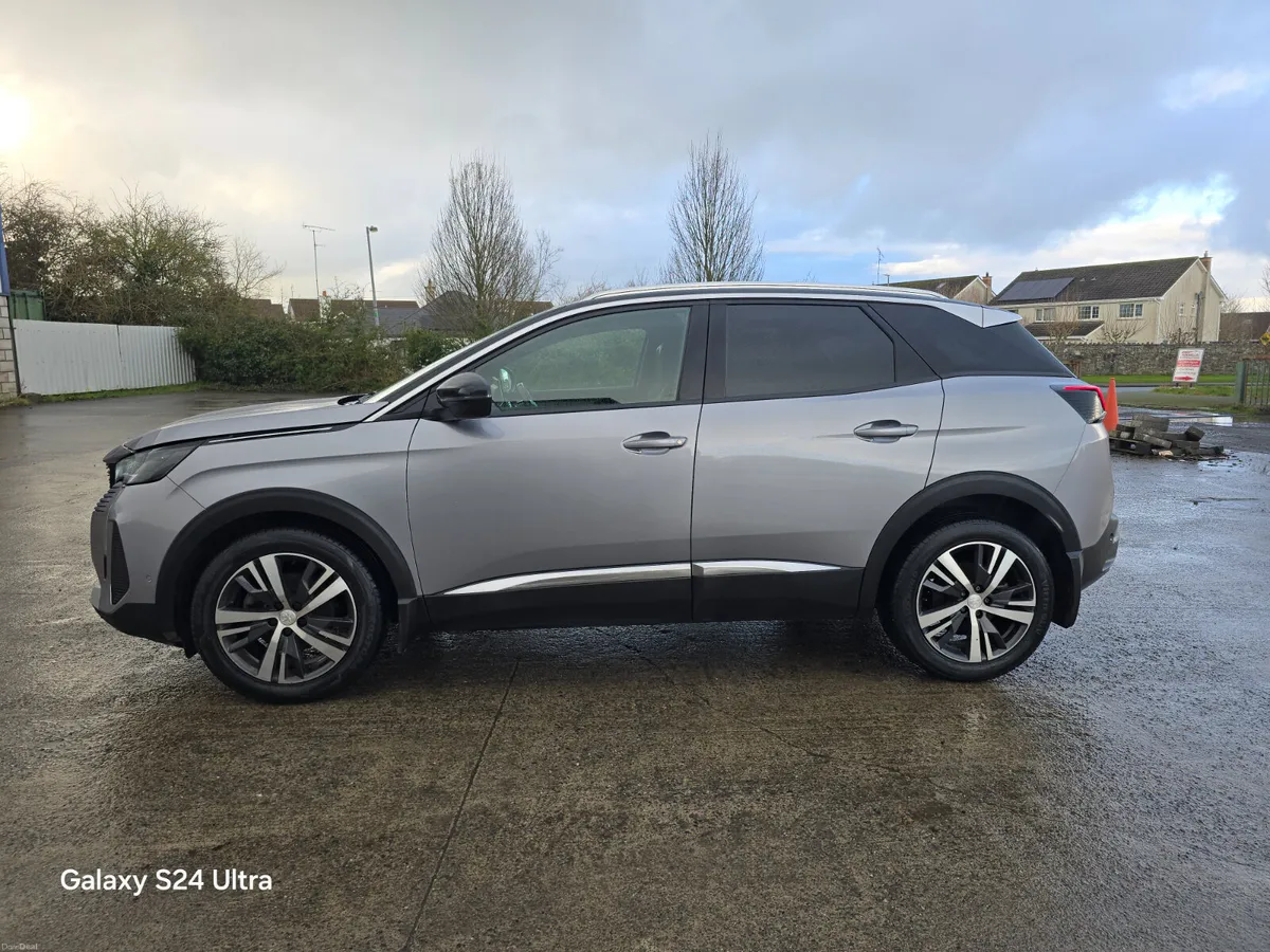 Peugeot 3008 1.5 HDI 130 ALLURE - Image 4