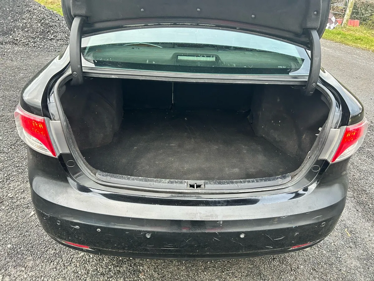 Toyota avensis - Image 1