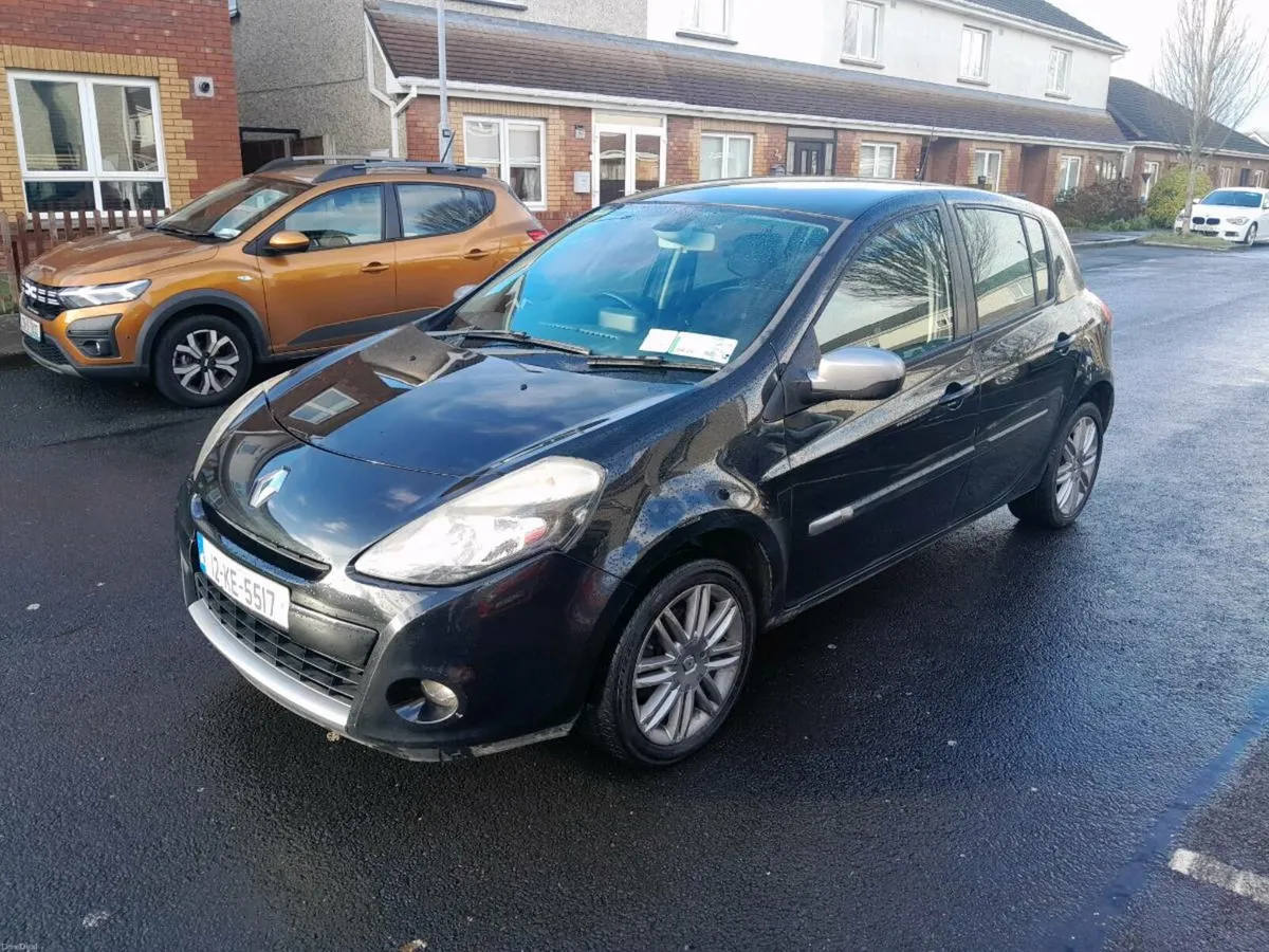 2012 Renault clio dvi Tom Tom edition - Image 2