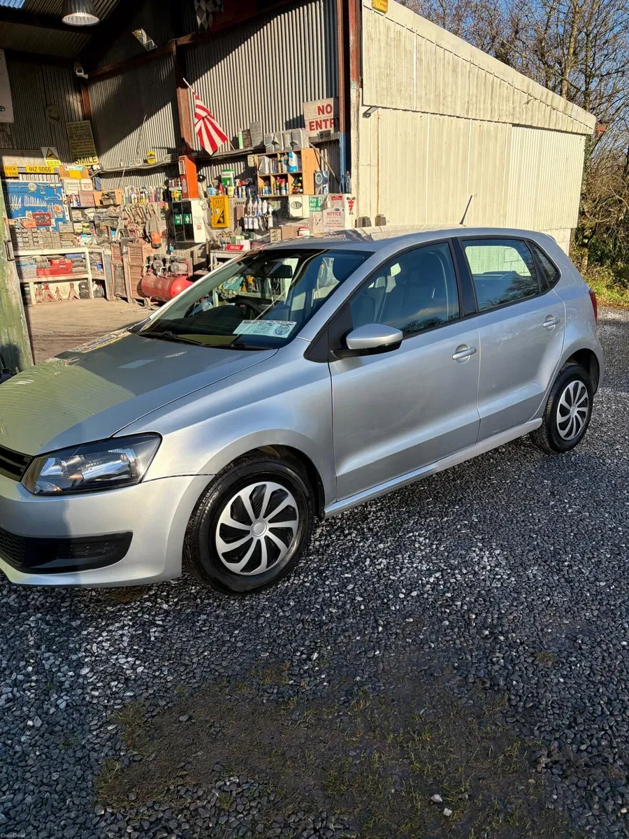VW POLO - Image 4