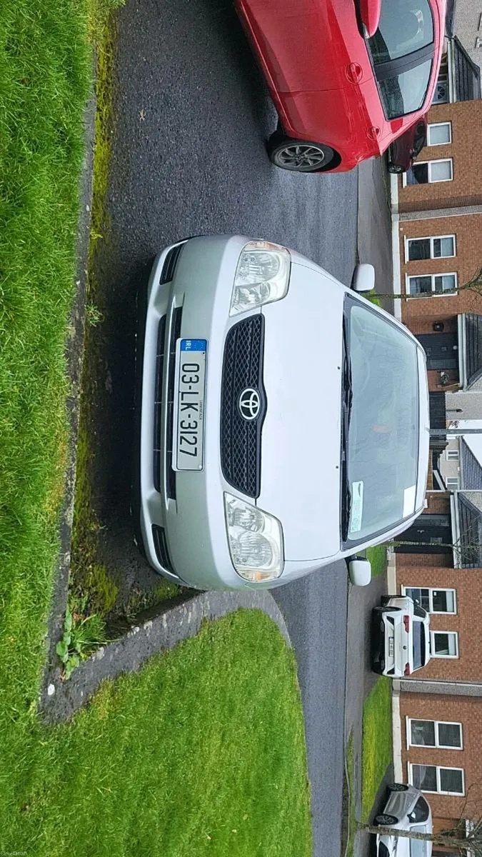 Toyota Corolla - Image 4