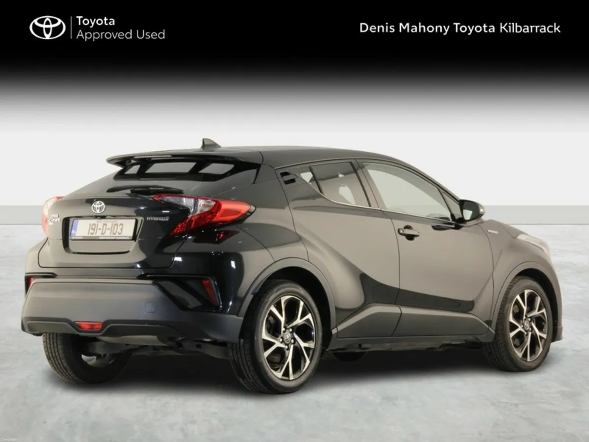 Toyota C-HR HYBRID SPORT - Image 2