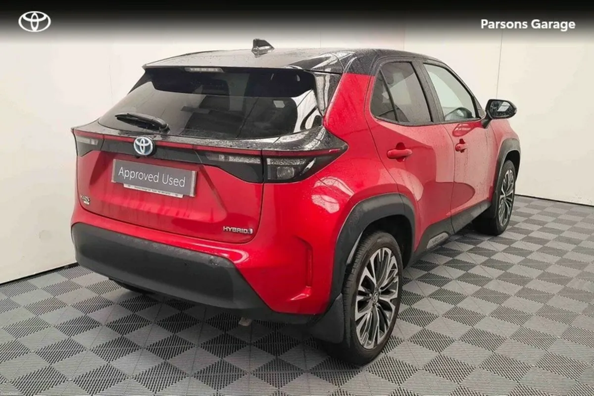Toyota Yaris Cross YARIS CROSS SOL - Image 2