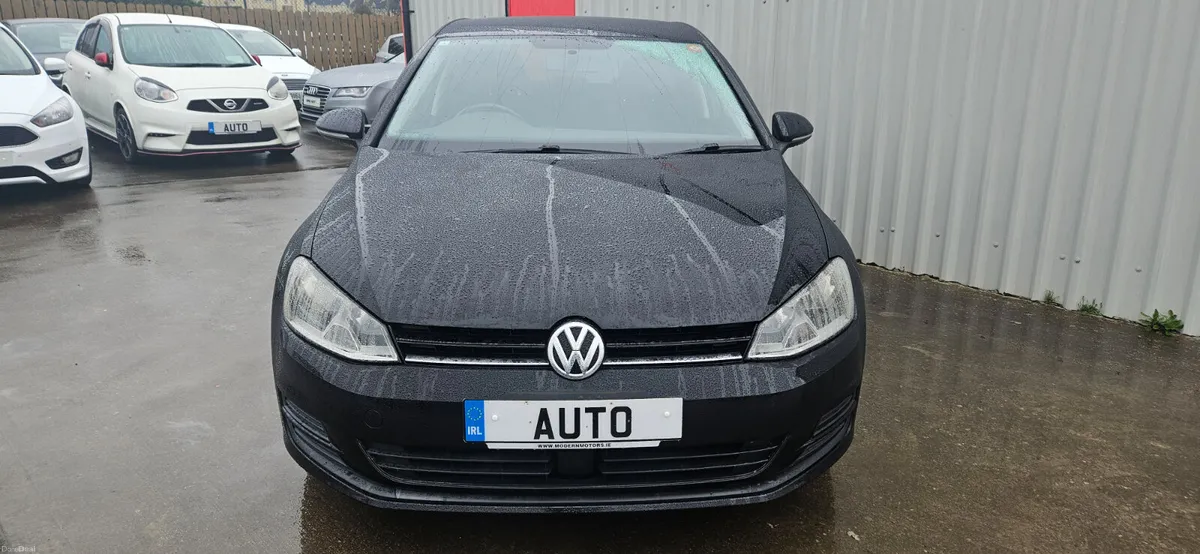 Volkswagen Golf auto 1.2 trendline dsg low kms - Image 3