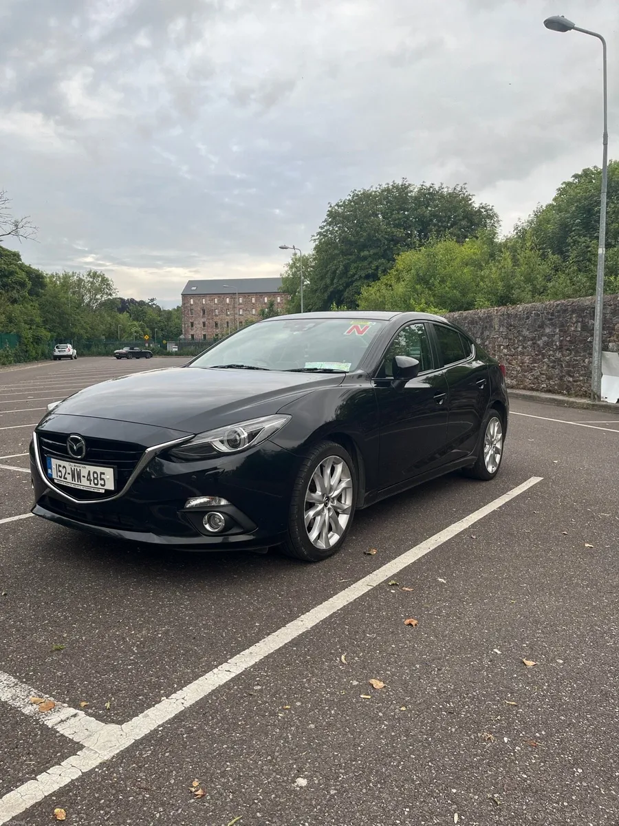 Mazda 3 2015 - Image 2