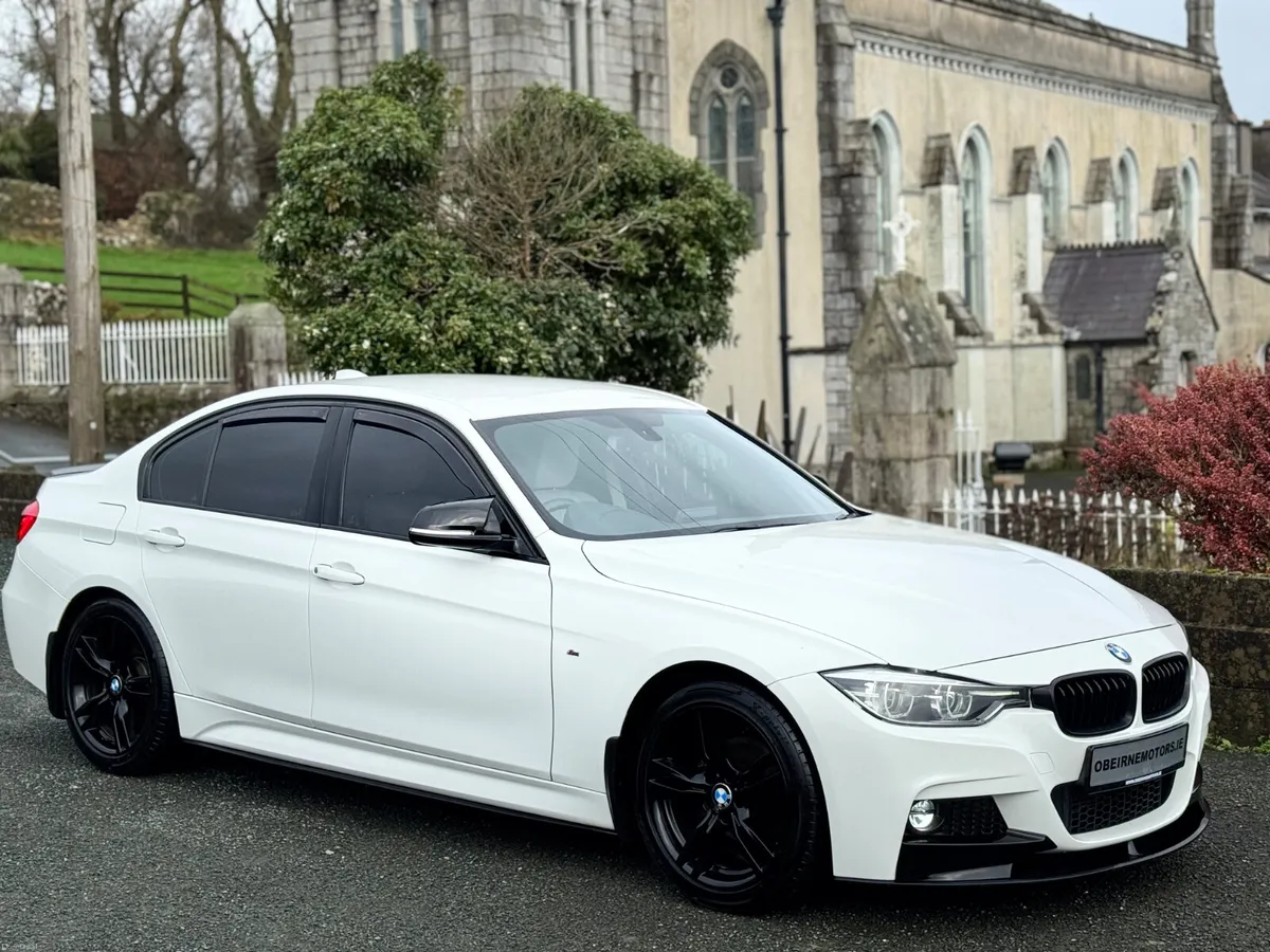 ALPINE WHITE 318D MSPORT AUTO - Image 2