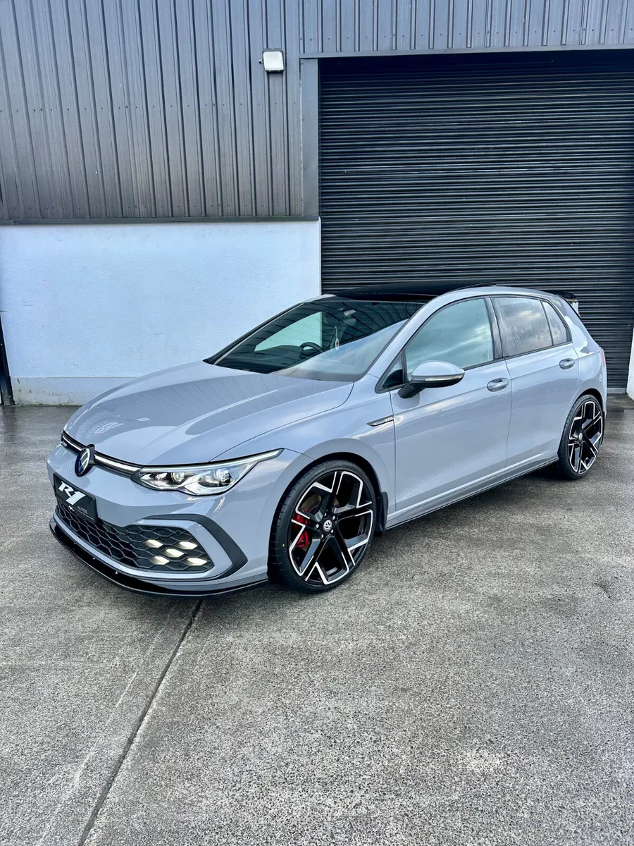 2024 VOLKSWAGEN GOLF GTD 200 DSG - Image 1