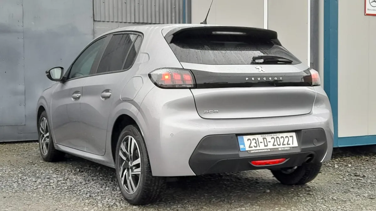 231 Peugeot 208 1.2 Puretech 75 bhp Active - Image 4