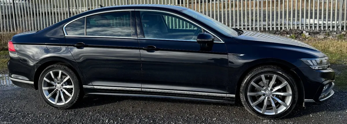 Volkswagen Passat 2020 - Image 4