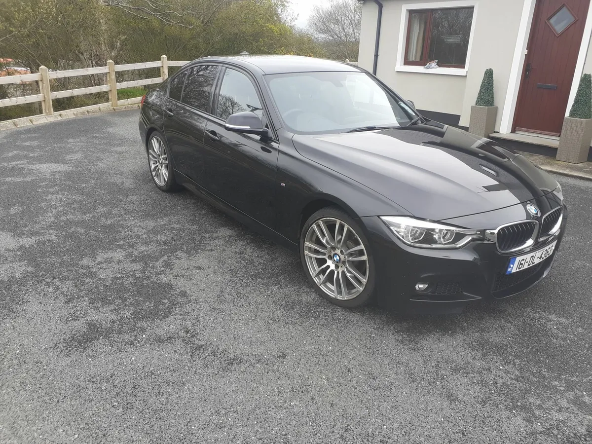 BMW 3-Series 2016 - Image 4
