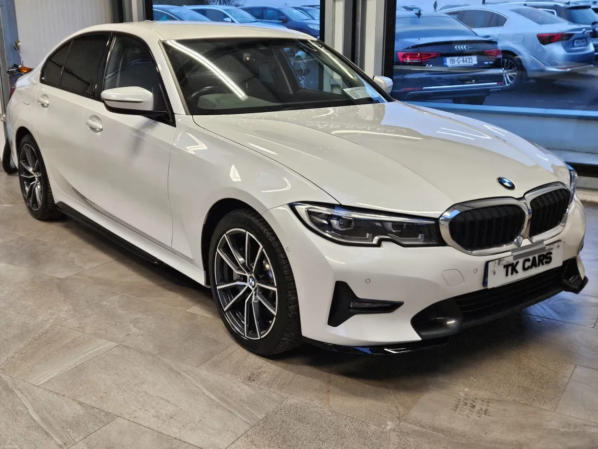 202 BMW 330 E SERIES PLUG IN PETROL HYBRID - Image 1