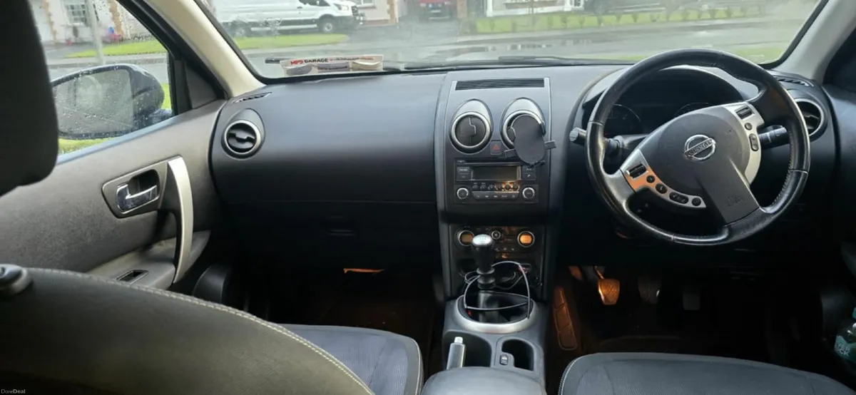 Nissan Qashqai 2010 - Image 2