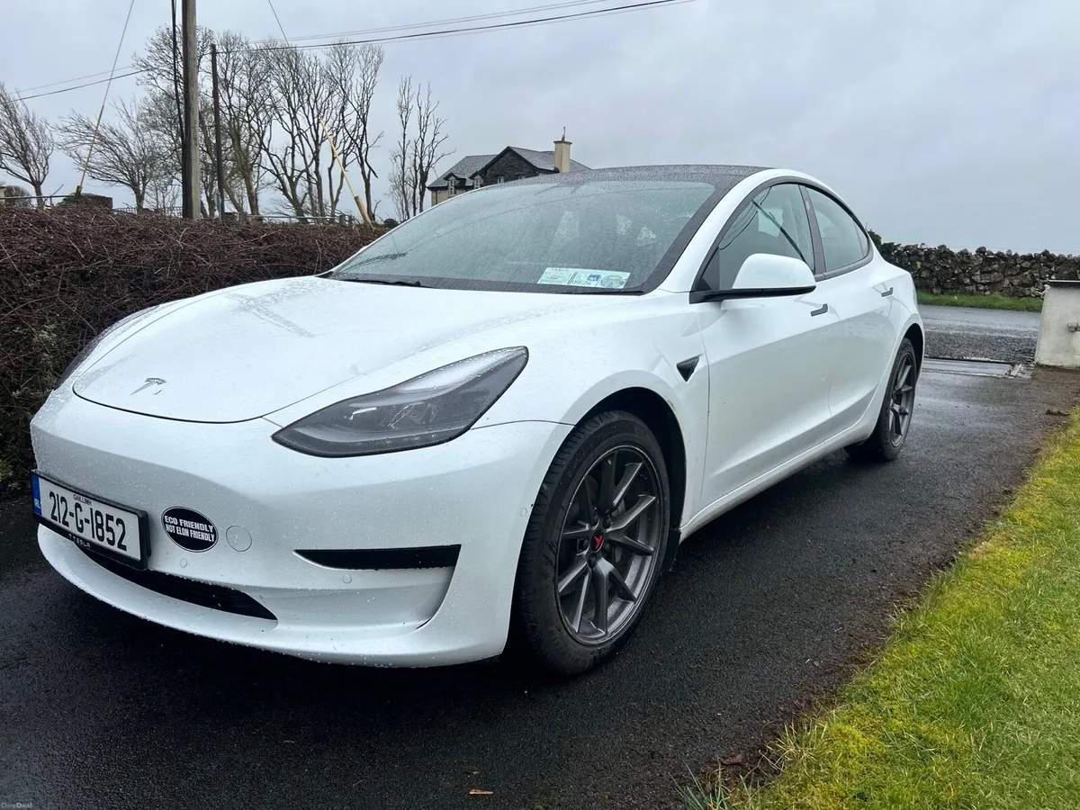 212 Tesla Model 3 Standard Range + RWD - Image 1