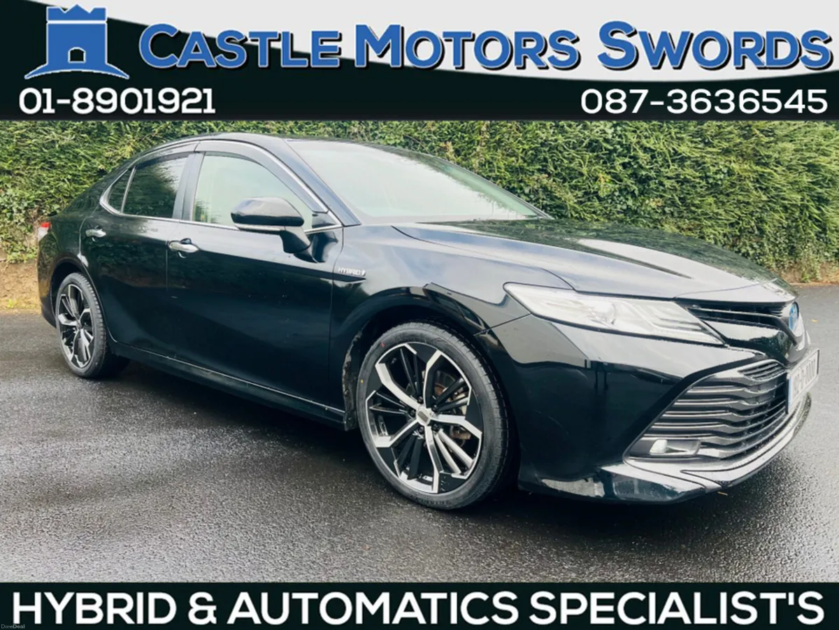 Toyota Camry // 2.5L HYBRID // AUTOMATIC - Image 2