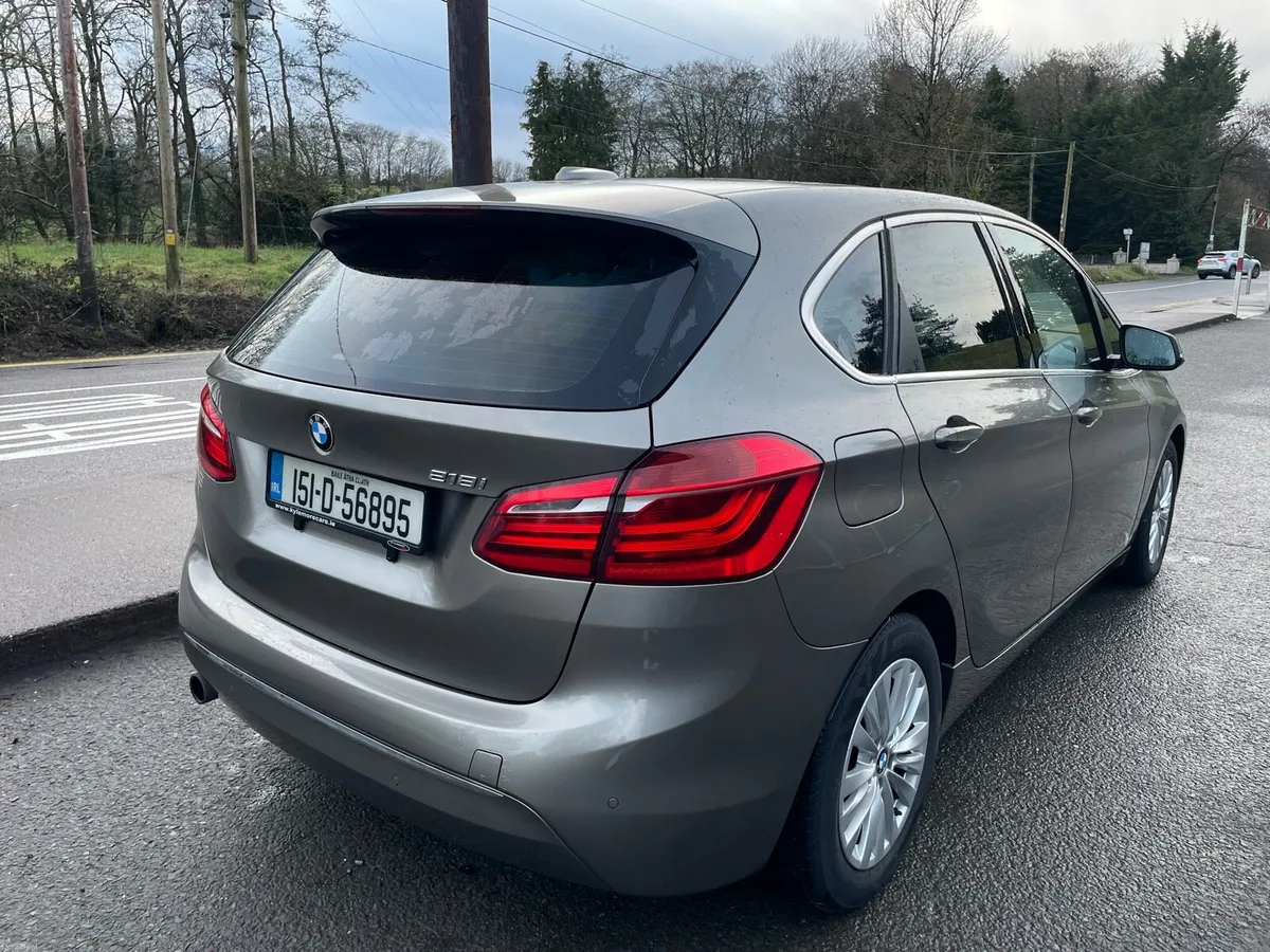 BMW 2-series 2015 Luxury - Image 2