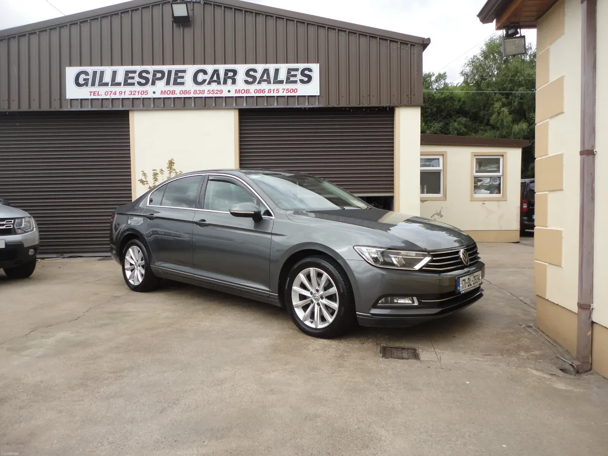 Volkswagen Passat 2017 - Image 2