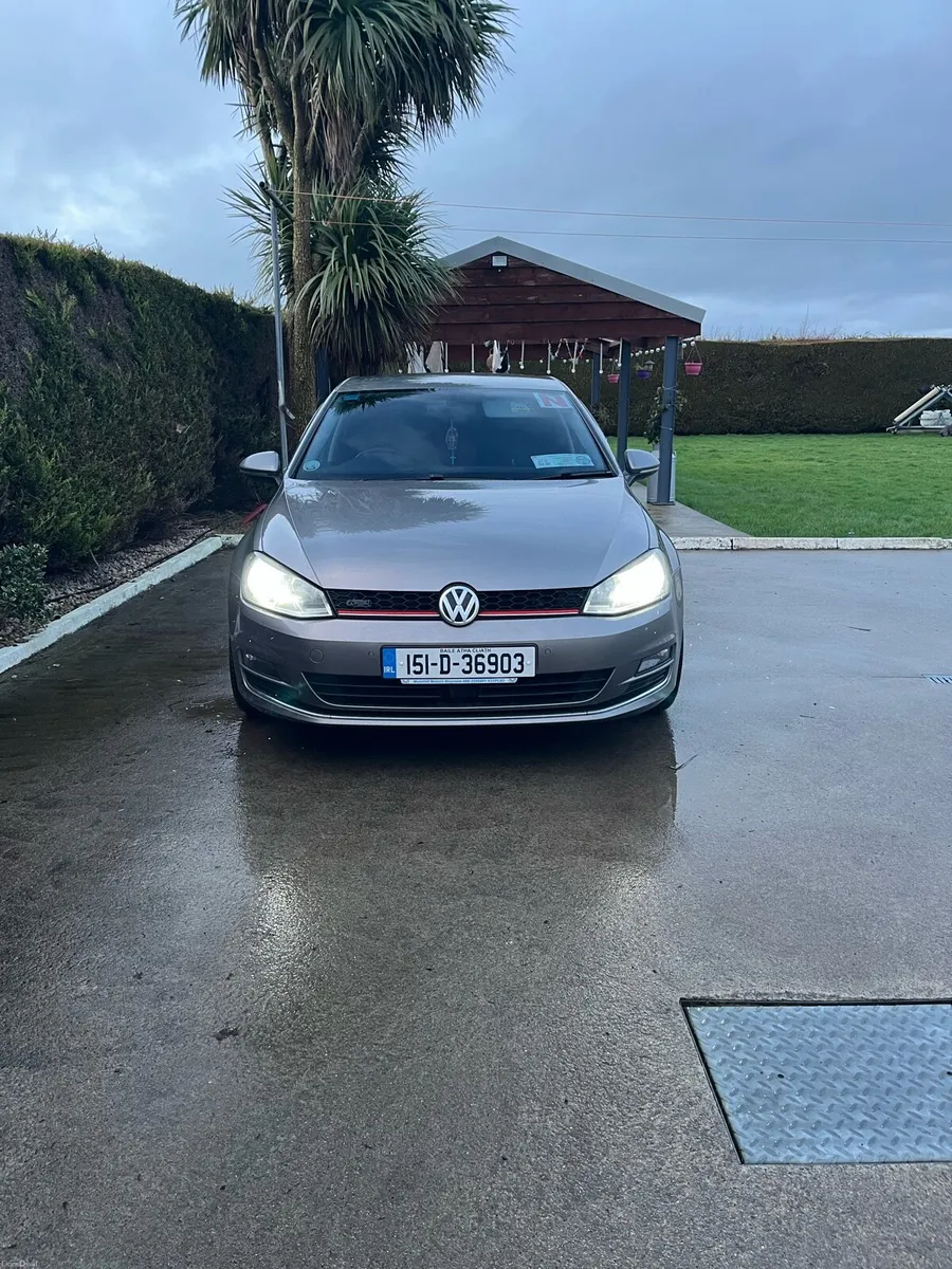 Volkswagen golf - Image 2