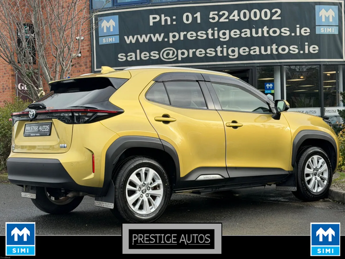 Toyota Yaris Cross 1.5 PETROL HYBRID AUTO *CAR ID - Image 4