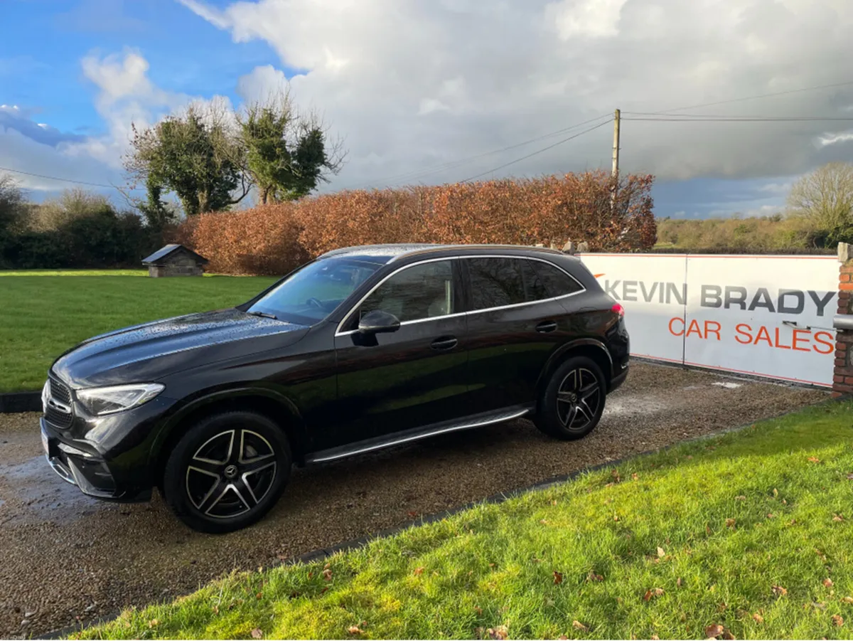 Mercedes-Benz GLC 300 AMG LINE E 4MATIC AUTO SUV - Image 3