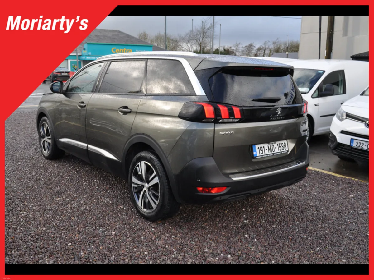 Peugeot 5008 ALLURE 1.5 BLUE HDI 130 6 6.2 4DR - Image 4