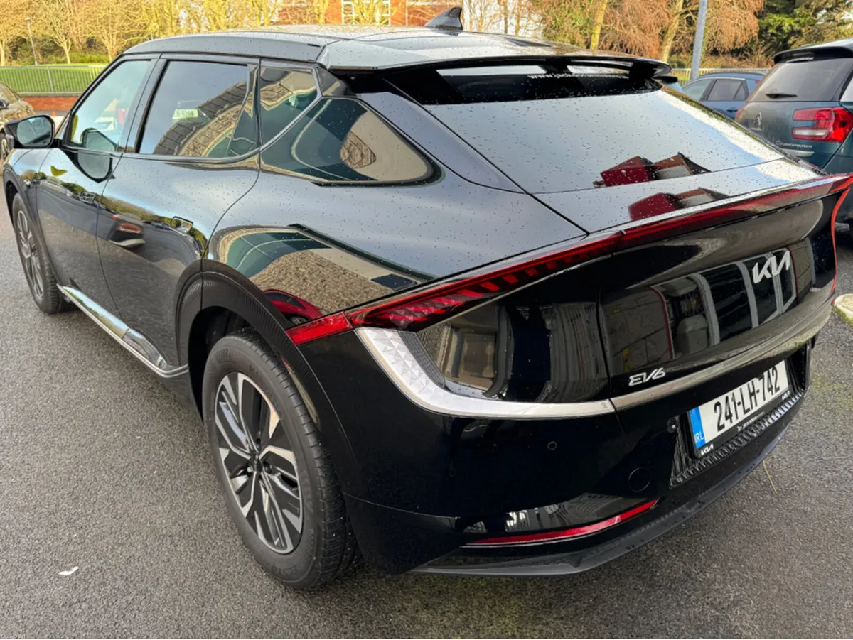 Kia EV6 EARTH - Image 3