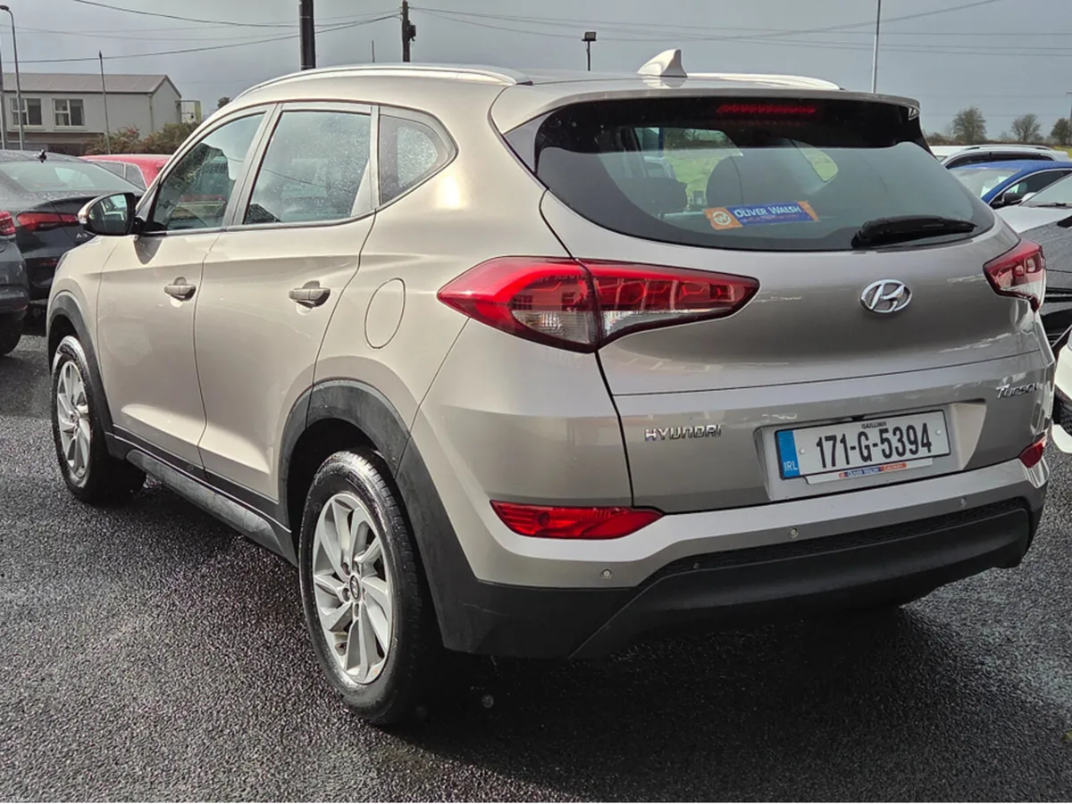 Hyundai Tucson 1.7 CRDI SE NAV BL/DR 5 5DR - Image 4