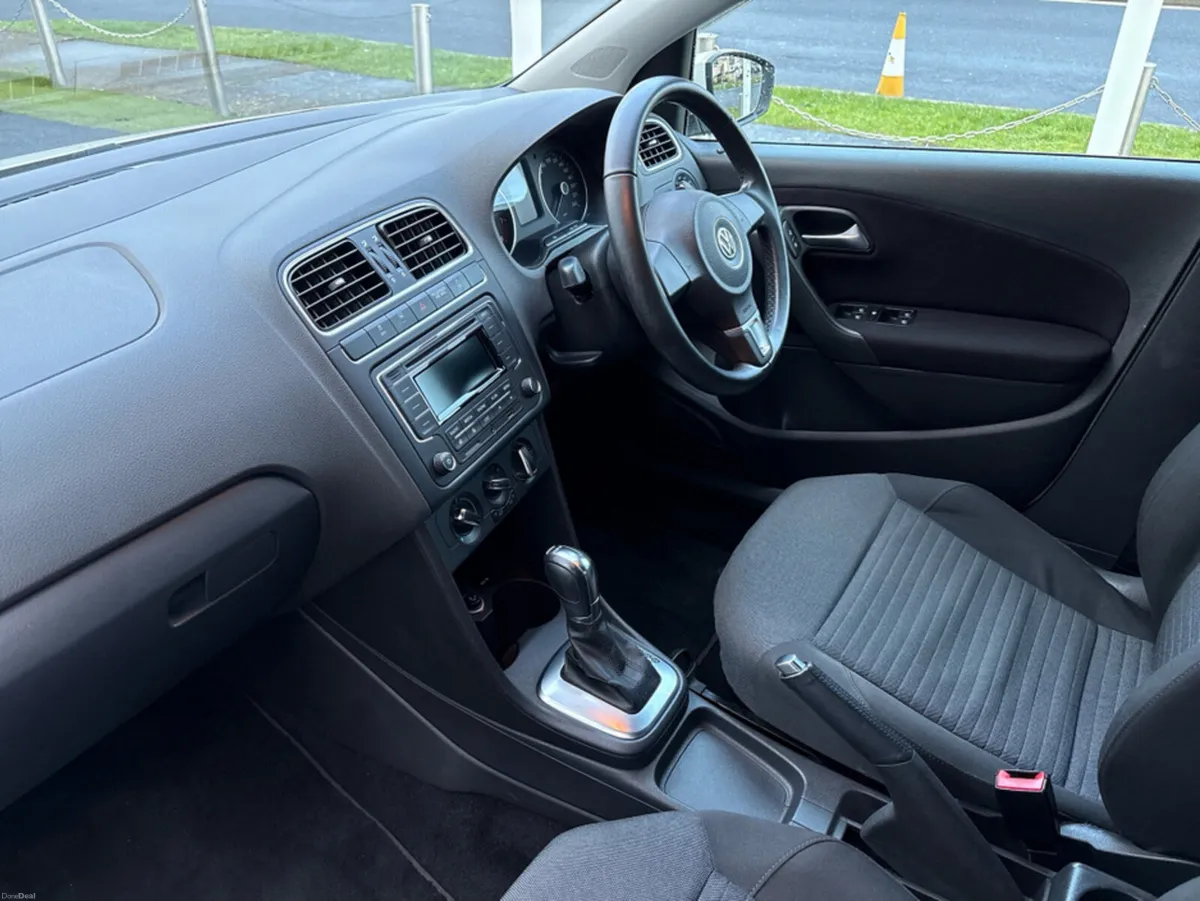 Volkswagen Polo Volkswagen Polo 1.2 Petrol Automat - Image 3