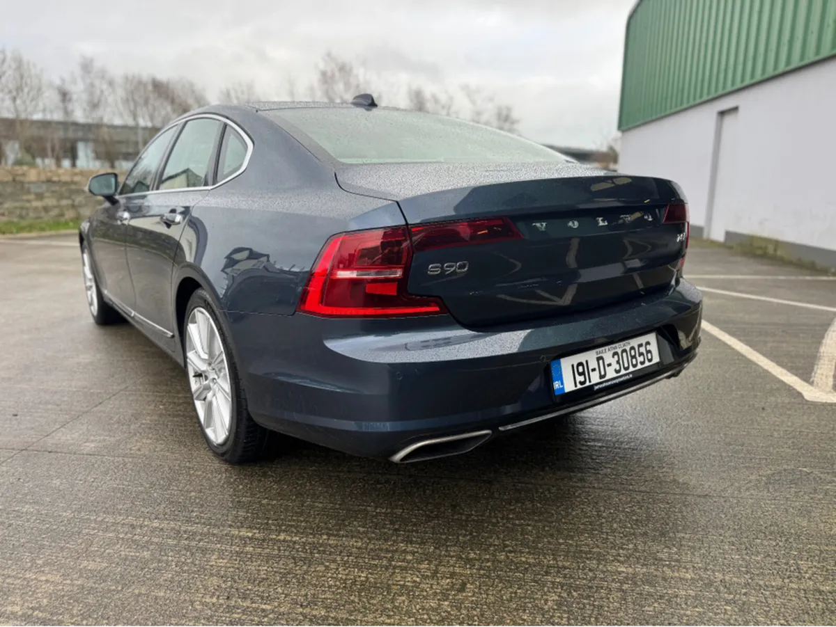 Volvo S90 T8 TWIN ENG PHEV INSCRIPTION 4DR AUTO AT - Image 3