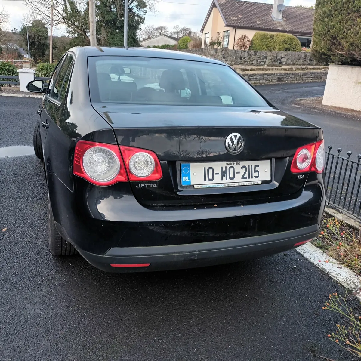 Volkswagen Jetta 2010 - Image 1