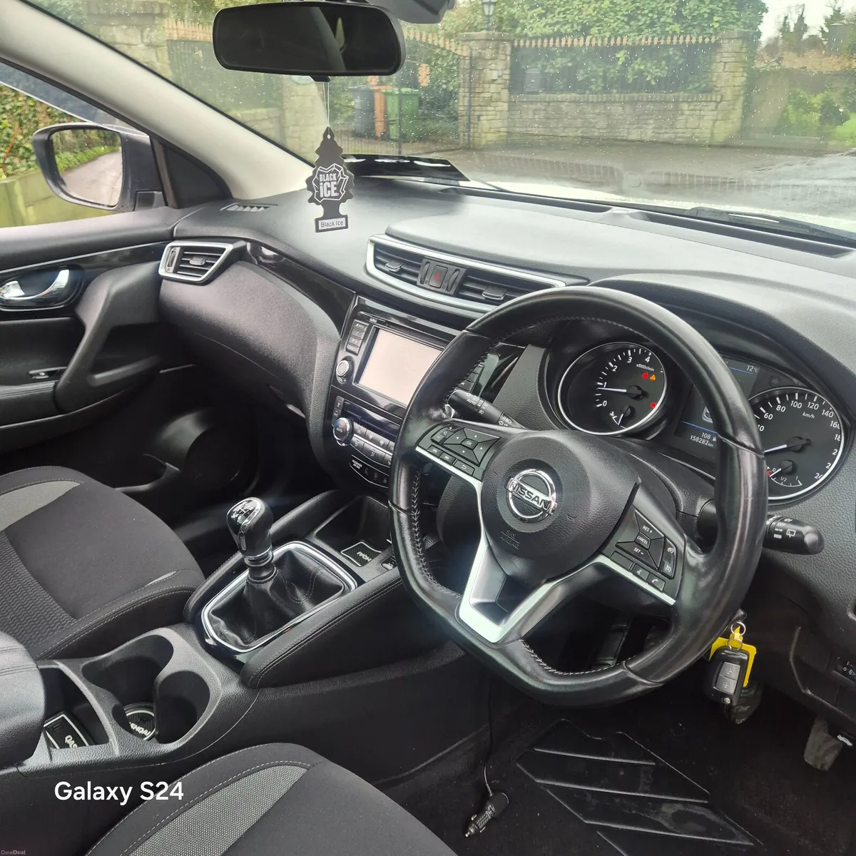 nissan qashqai 1.3 petrol ncted for 2 years - Image 3