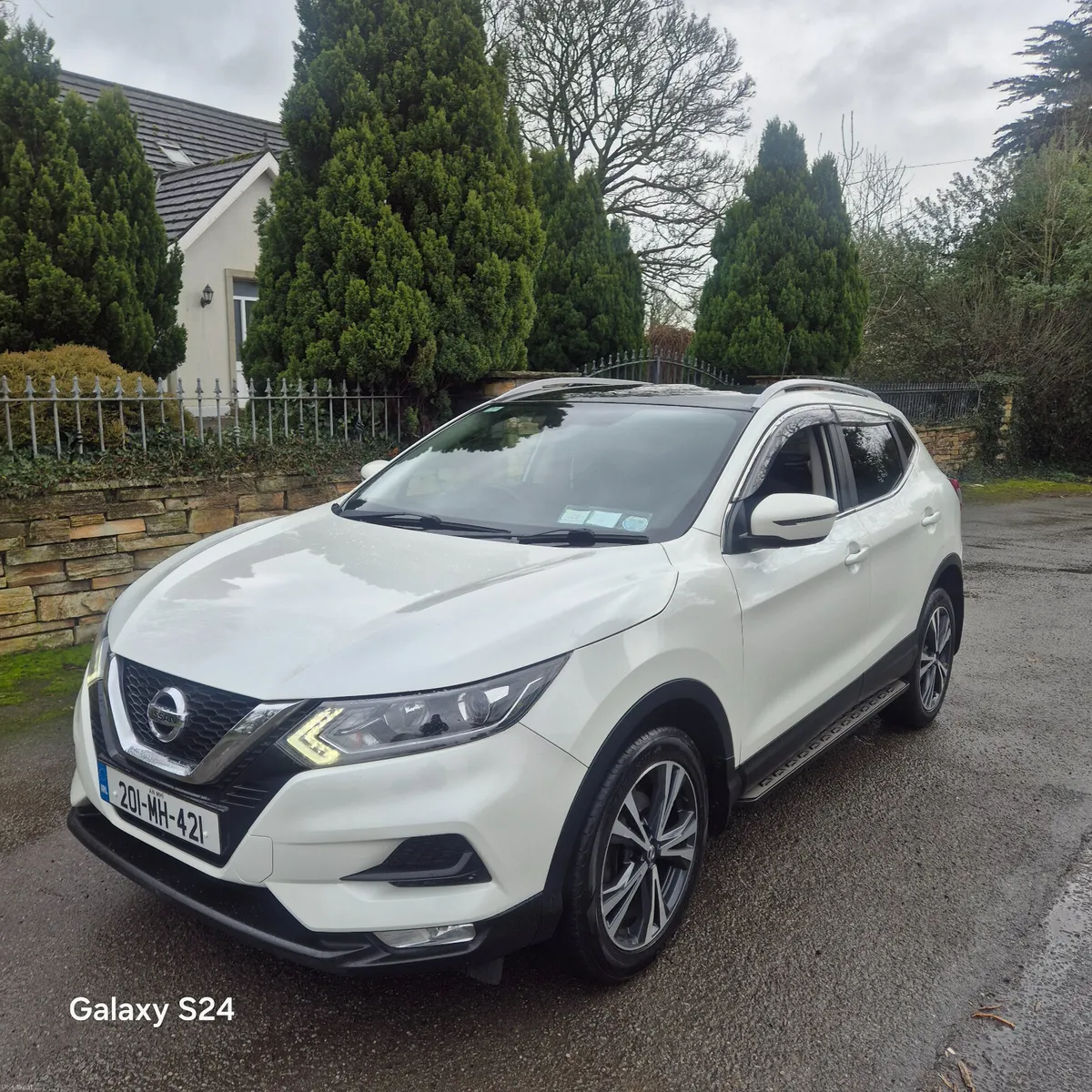 nissan qashqai 1.3 petrol ncted for 2 years - Image 1