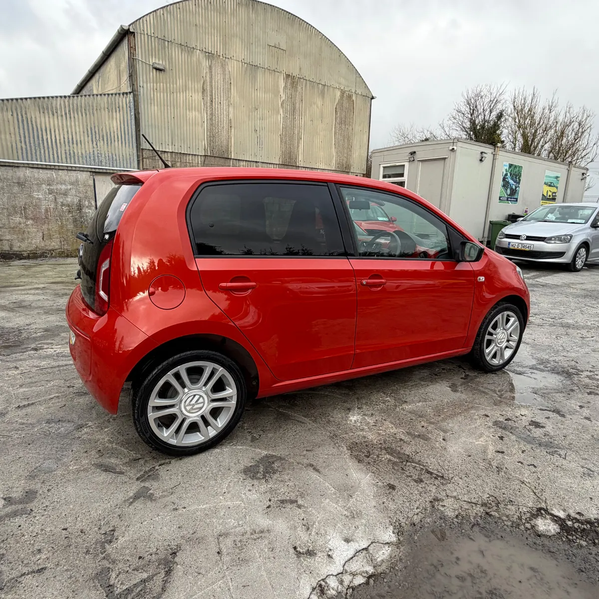 Volkswagen up! 2014 LOW Mileage - Image 4