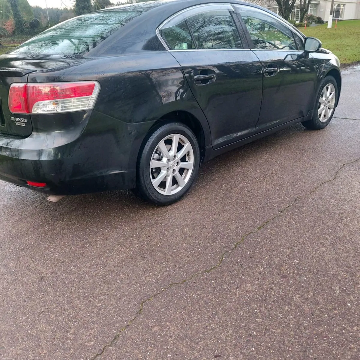 2010 Avensis,Price€4500,New Nct 09/26, 2 keys - Image 4