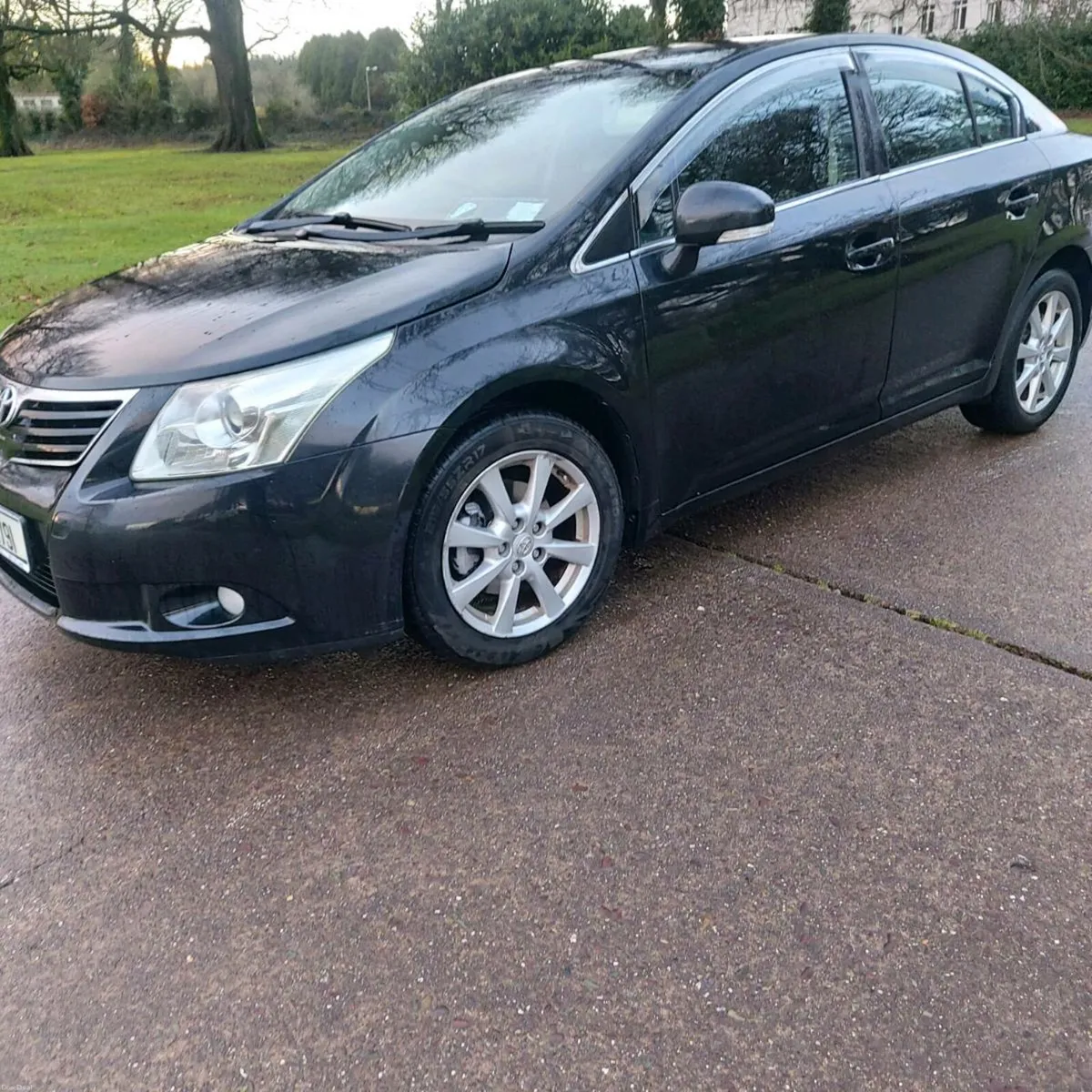 2010 Avensis,Price€4500,New Nct 09/26, 2 keys - Image 2