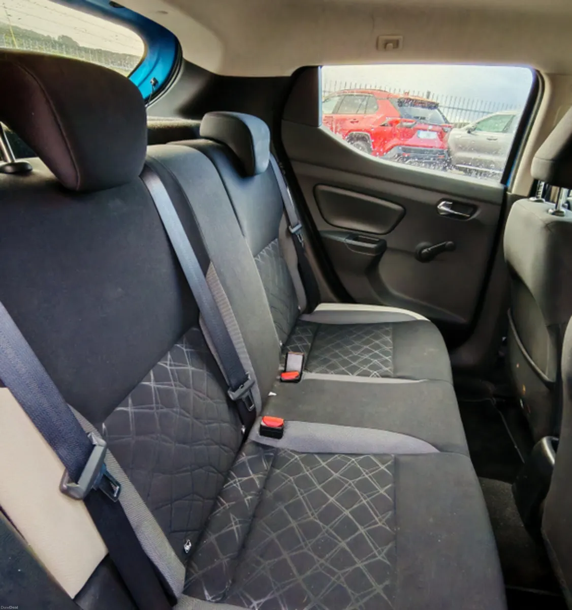 NISSAN MICRA 1.0 SV + COMFORT PACK 4DR - Image 4