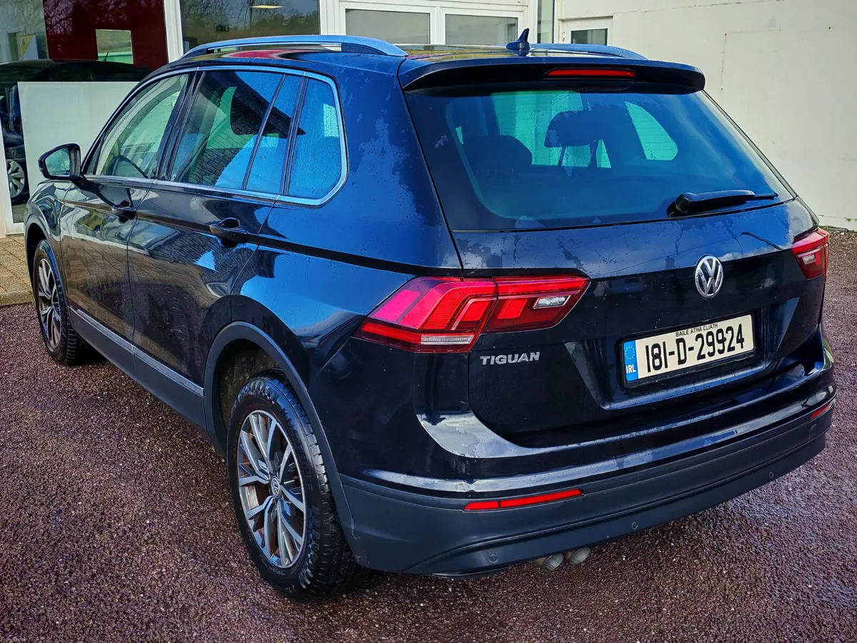 VOLKSWAGEN TIGUAN CL 2.0 TDI 115HP MANUAL 6SPEED F - Image 2