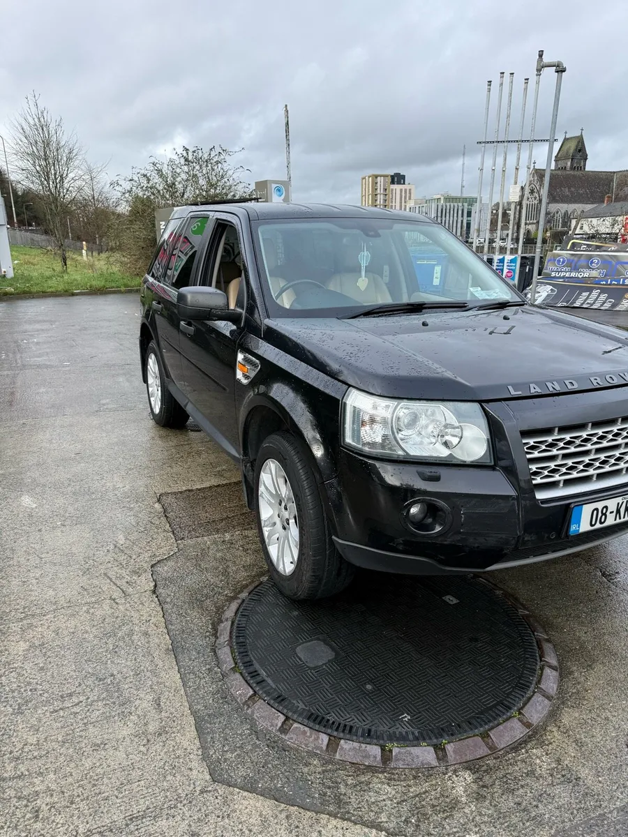2008 Land Rover freelander - Image 2
